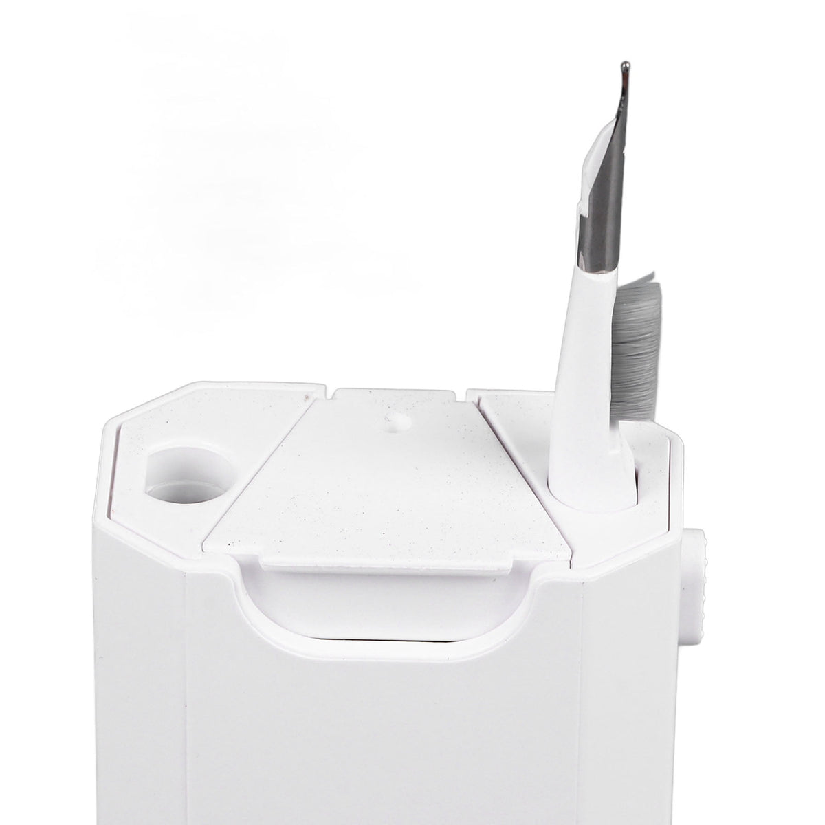 Eight Piece Electronics Cleaning Kit for Keyboards, Earbuds and Screens - Image 2